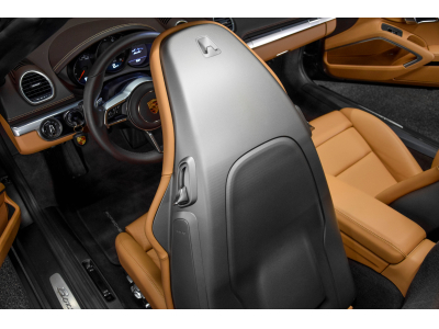 Porsche 718 Boxster 2.0 - CUIR EXPRESSO / COGNAC