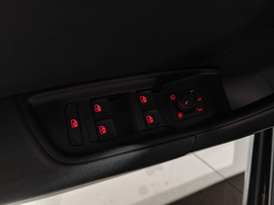 Audi A1 25 TFSI GPS CARPLAY CRUISE CLIM PDC AV/AR