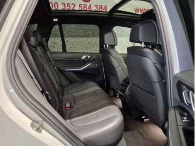 BMW X5 45e XDRIVE M SPORT PAKET LASER Elec Range 87km 1 HAND