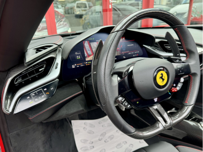 Ferrari SF90 Spider REPRISES POSSIBLE ... INZAHLUNGEN MÖGLICH Full options Great best comfort seats 1 HAND