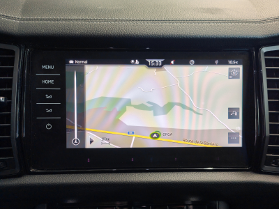 Skoda Kodiaq 2.0 TDI SPORTLINE 7PLACES CARPLAY CAMERA TOIT PANO SIEGES VOLANT CHAUFFANTS