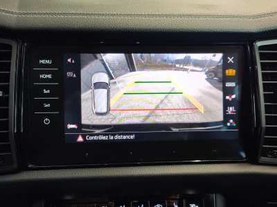 Skoda Kodiaq 2.0 TDI SPORTLINE 7PLACES CARPLAY CAMERA TOIT PANO SIEGES VOLANT CHAUFFANTS