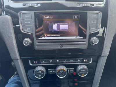 Volkswagen Golf VOLKSWAGEN GOLF HIGHLINE BMW LEDER BII XENON PDC SHZ