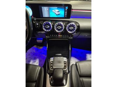 Mercedes-Benz A 35 AMG 4MATIC TURBO PACK AERO PERFORMANCE SITZE PANO CUIR NAVI