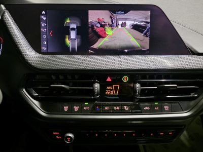 BMW 116 D SPORTLINE CUIR LED NAVI 1 HAND