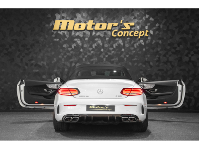 Mercedes-Benz C 63 AMG Cabriolet V8