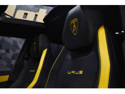 Lamborghini Urus S V8 - GIALLO AUGE