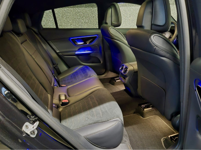 Mercedes-Benz GLC 200 4MATIC COUPE AMG LINE PANO CUIR NAVI 1 HAND