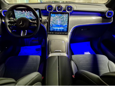 Mercedes-Benz GLC 200 4MATIC COUPE AMG LINE PANO CUIR NAVI 1 HAND