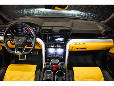 Lamborghini Urus V8 - GRIGIO KERES / GIALLO