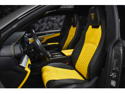 Lamborghini Urus V8 - GRIGIO KERES / GIALLO