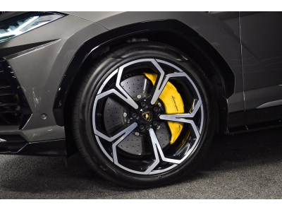 Lamborghini Urus V8 - GRIGIO KERES / GIALLO