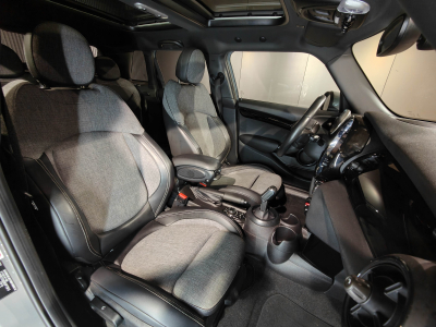 MINI Cooper 1.5 GPS CARPLAY CAMERA SIEGES CHAUFFANTS TOIT PANP