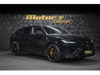 Lamborghini Urus V8 - NERO HELENE / ORANGE - AKRAPOVIC