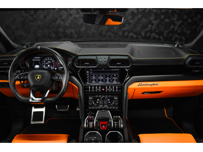 Lamborghini Urus V8 - NERO HELENE / ORANGE - AKRAPOVIC