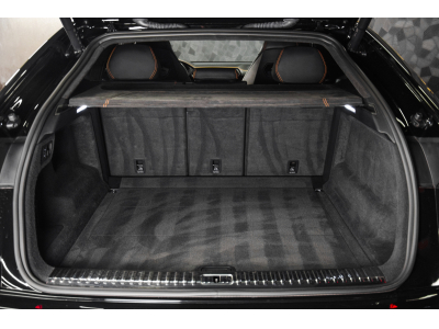 Lamborghini Urus V8 - NERO HELENE / ORANGE - AKRAPOVIC