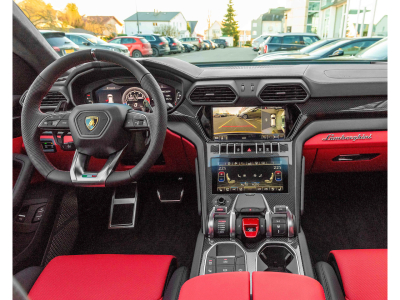 Lamborghini Urus 4.0 V8 Auto./PANO/23/360°/B&O/HUD/CARBON/VOLL