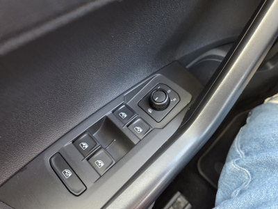 Volkswagen Polo 1.0 TRENDLINE 65CV