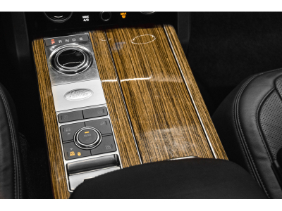 Land-Rover Range Rover Vogue SD V8 4.4