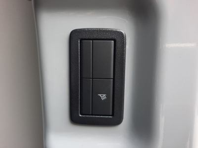 Ford Transit Custom 2.0 TDCi 170 BVA L2H1 SPORT AHK/NAVI