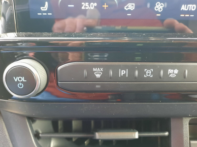 Ford Transit Custom 2.0 TDCi 170 BVA L2H1 SPORT AHK/NAVI