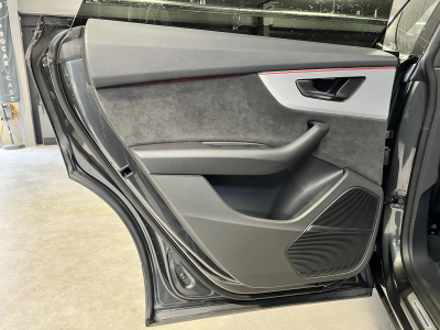 Audi SQ8 4.0 TDI Quattro/Matrix PANO/B&O/23/360°/HUD/AHK/ADAPTATIVE CRUISE