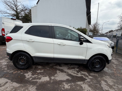 Ford EcoSport Titanium 140 PS