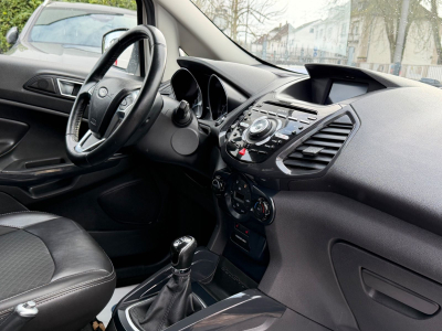 Ford EcoSport Titanium 140 PS