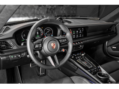 Porsche 992 .2 Carrera GTS Coupé PDK - GT SILVER