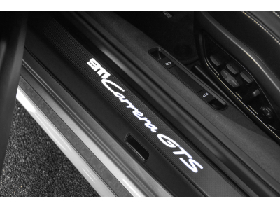 Porsche 992 .2 Carrera GTS Coupé PDK - GT SILVER