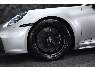 Porsche 992 .2 Carrera GTS Coupé PDK - GT SILVER