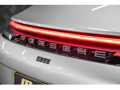 Porsche 992 .2 Carrera GTS Coupé PDK - GT SILVER