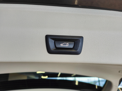 BMW X3 SDRIVE18D TOIT OUV PANO GPS BLUETOOTH CUIR