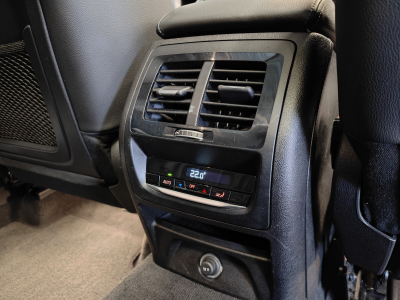 BMW X3 SDRIVE18D TOIT OUV PANO GPS BLUETOOTH CUIR