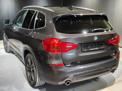 BMW X3 SDRIVE18D TOIT OUV PANO GPS BLUETOOTH CUIR