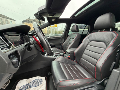 Volkswagen Golf VII Lim. GTI TCR Start-Stopp 350 PS/Pano/