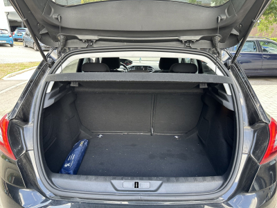 Peugeot 308 1.5 BlueHDI 100 Style