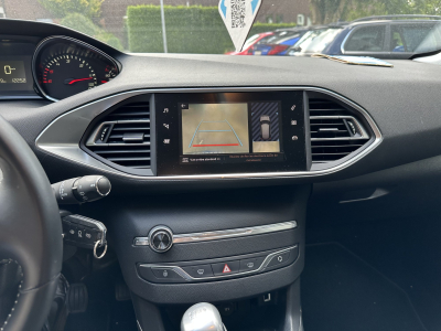 Peugeot 308 1.5 BlueHDI 100 Style