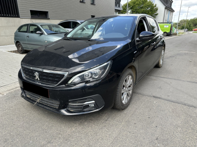 Peugeot 308 1.5 BlueHDI 100 Style