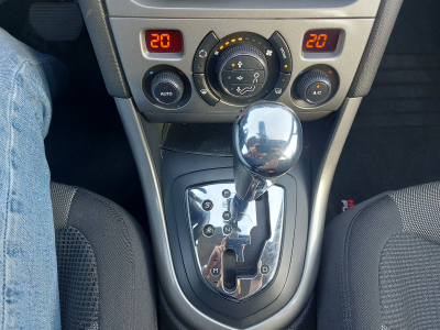 Peugeot 308 1.6 VTi 120 Auto. Premium Pack