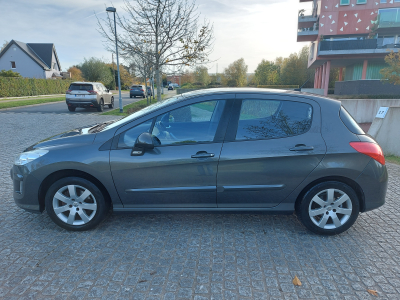 Peugeot 308 1.6 VTi 120 Auto. Premium Pack