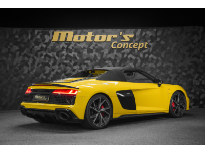 Audi R8 Spyder Performance - VEGAS YELLOW