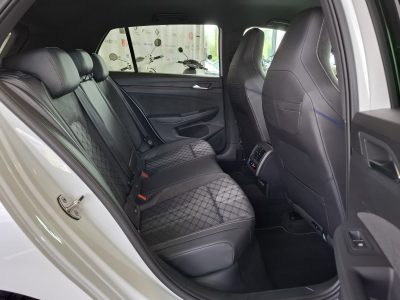 Volkswagen Golf NEW MODEL VIII 2.0 TDI 150  R-LINE CUIR NAVI 1 HAND