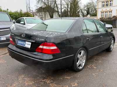 Lexus LS 430 Basis