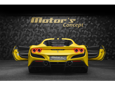 Ferrari F8 Tributo V8 - GIALLO TRIPLO STRATO