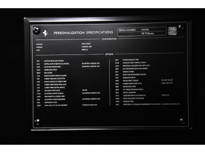 Ferrari F8 Tributo V8 - GIALLO TRIPLO STRATO