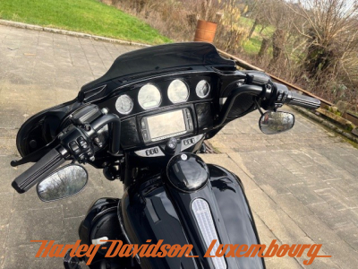 Harley-Davidson Street Glide Special 