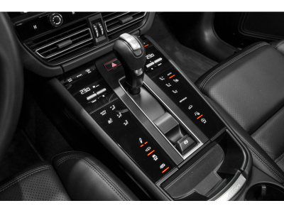 Porsche Macan III GTS