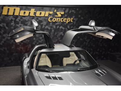 Mercedes-Benz SLS AMG Coupé 6.3 V8