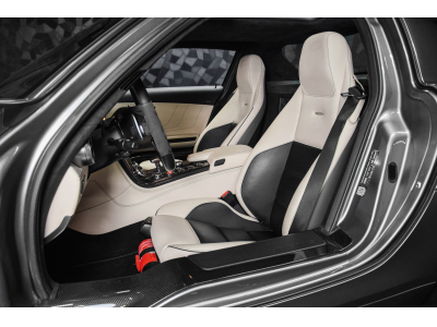 Mercedes-Benz SLS AMG Coupé 6.3 V8